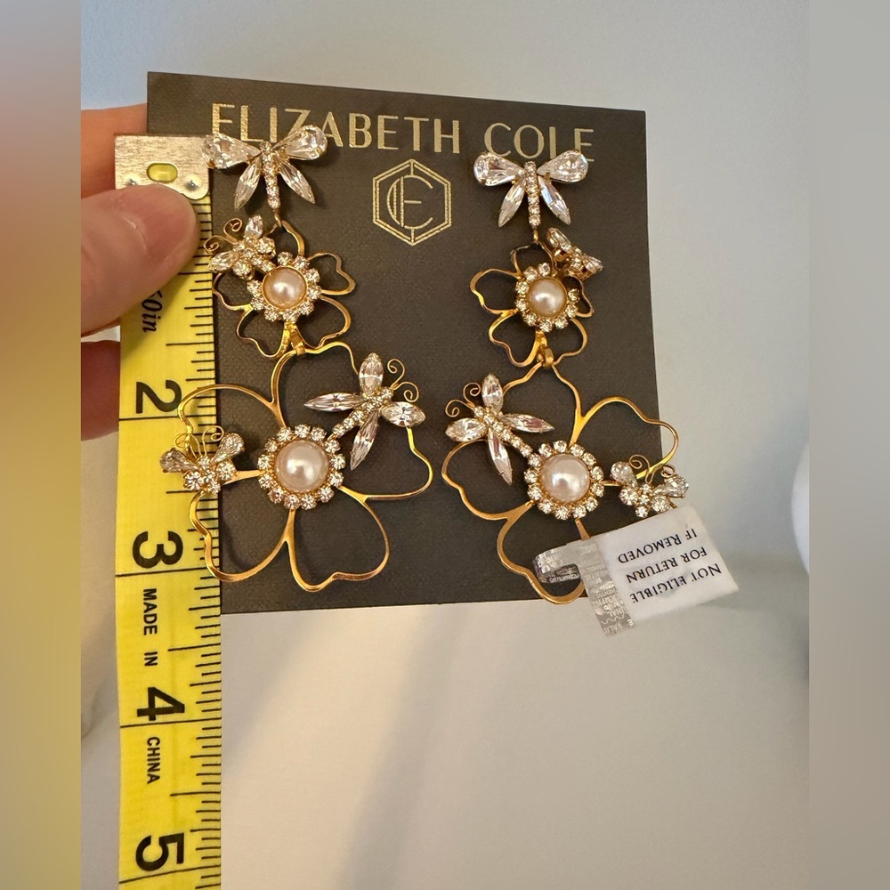 NWT Elizabeth Cole Floral Dangle Earrings - Picture 8 of 10